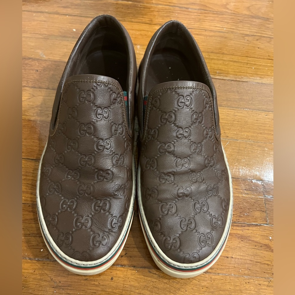 Gucci leather slip on